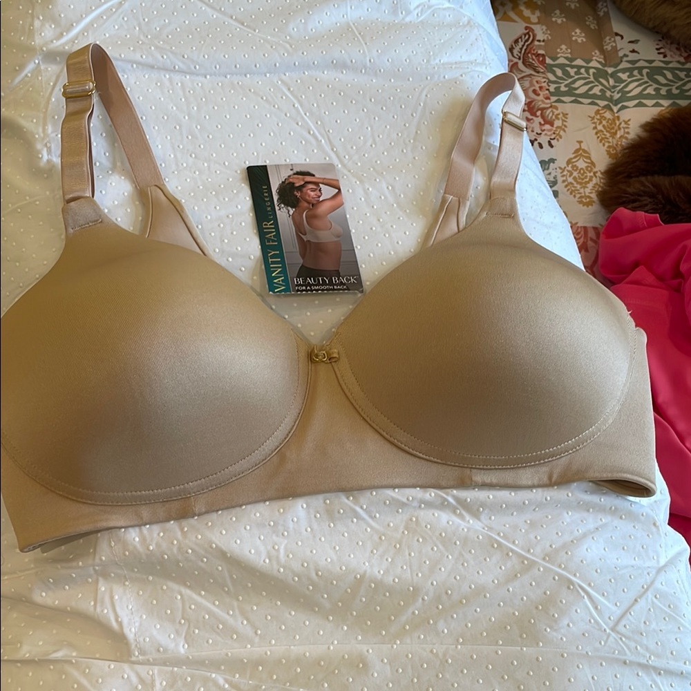 Vanity Fair Tan Everyday Bra Smooth Seamless Comfort